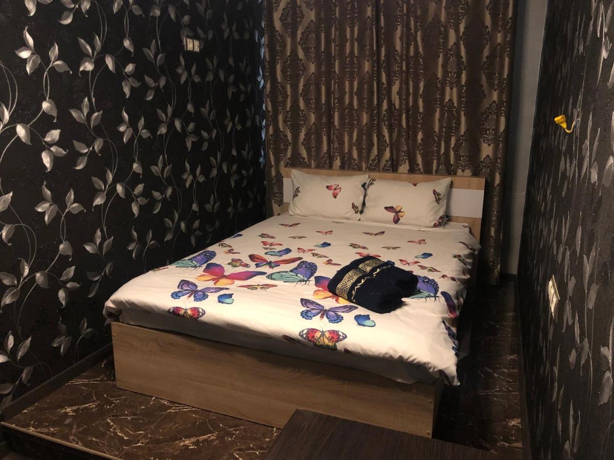 Luxury Apartment For Rest On Nauki Avenue Charkiw Exterior foto